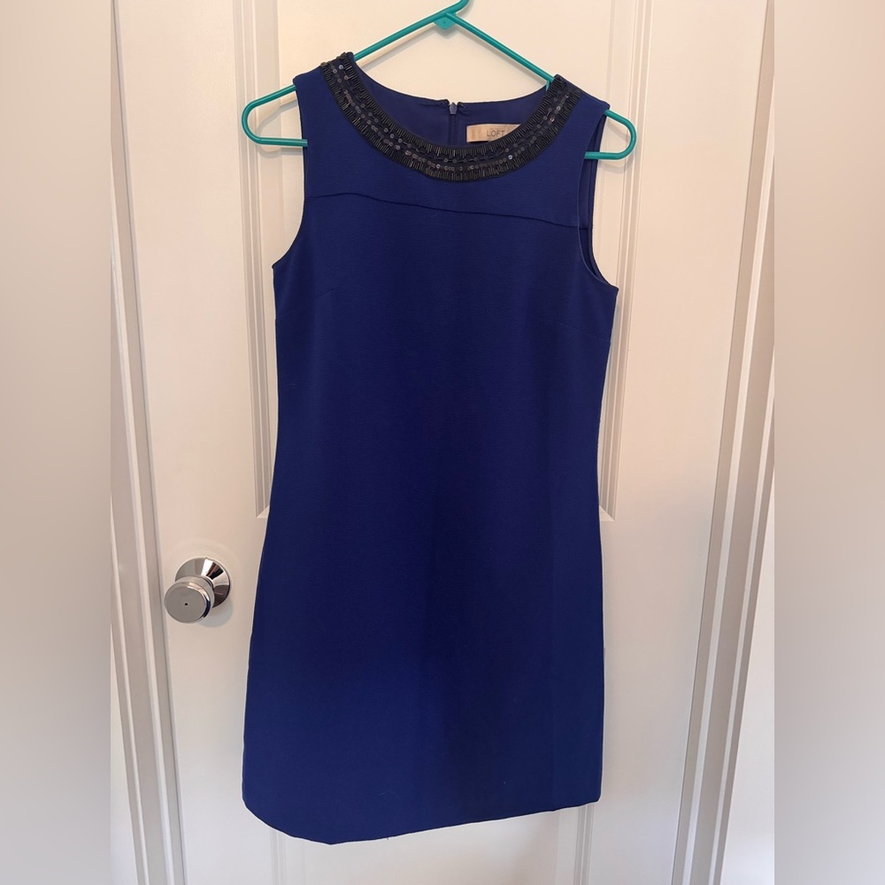 LOFT Blue Sleeveless Sheath Dress